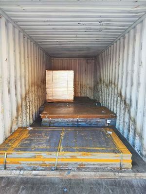 Αποστολέας ωκεάνιου φορτίου LCL Shenzhen Κίνα στην Τζακάρτα